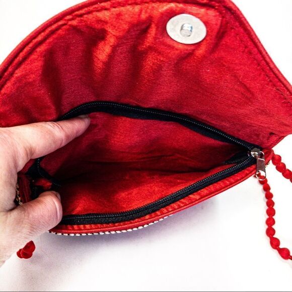 Red Textile Embroidered Envelope Clutch Purse India Elephant - Picture 5 of 9